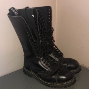 grinders 20 eye boots